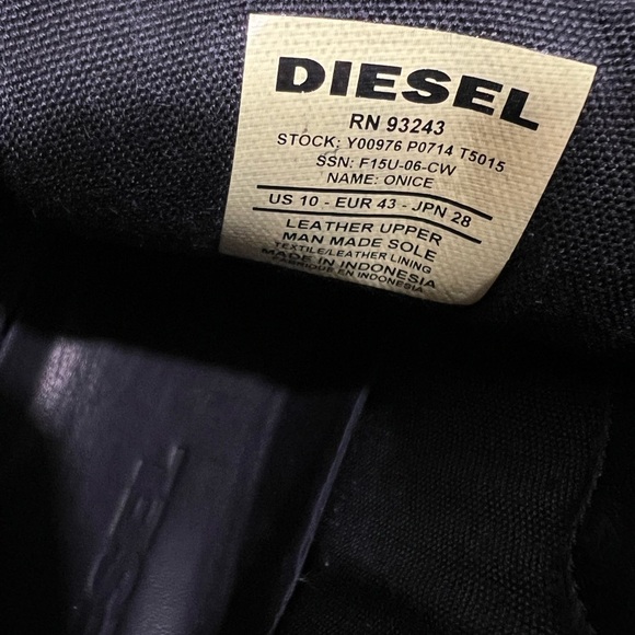 Diesel men’s high top shoe - Picture 4 of 5